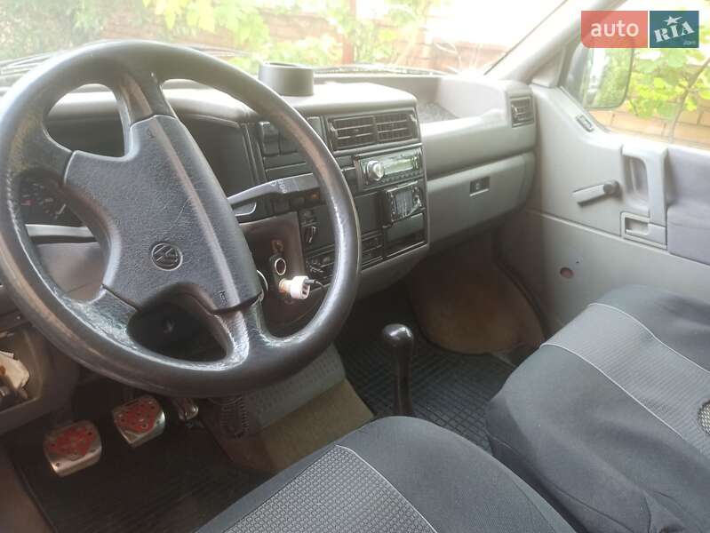 Минивэн Volkswagen Caravelle 1993 в Коломые