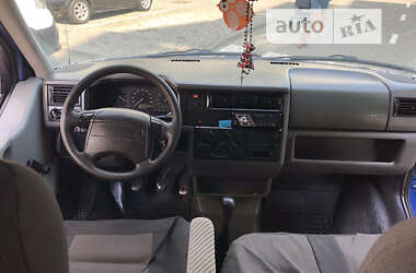 Минивэн Volkswagen Caravelle 1996 в Ивано-Франковске