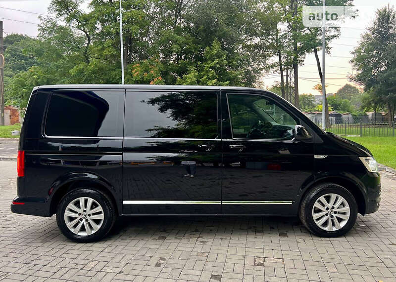 Минивэн Volkswagen Caravelle 2017 в Днепре
