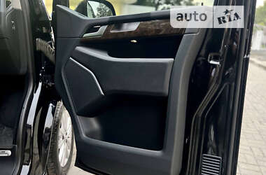 Мінівен Volkswagen Caravelle 2017 в 