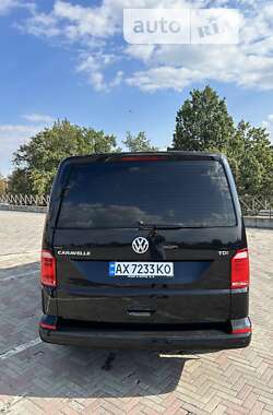 Минивэн Volkswagen Caravelle 2016 в Харькове