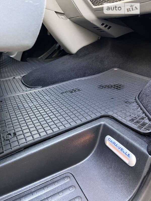 Минивэн Volkswagen Caravelle 2014 в Каменец-Подольском фото 42 Минивэн Volkswagen Caravelle 2014 в Каменец-Подольском