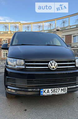 Минивэн Volkswagen Caravelle 2015 в Киеве