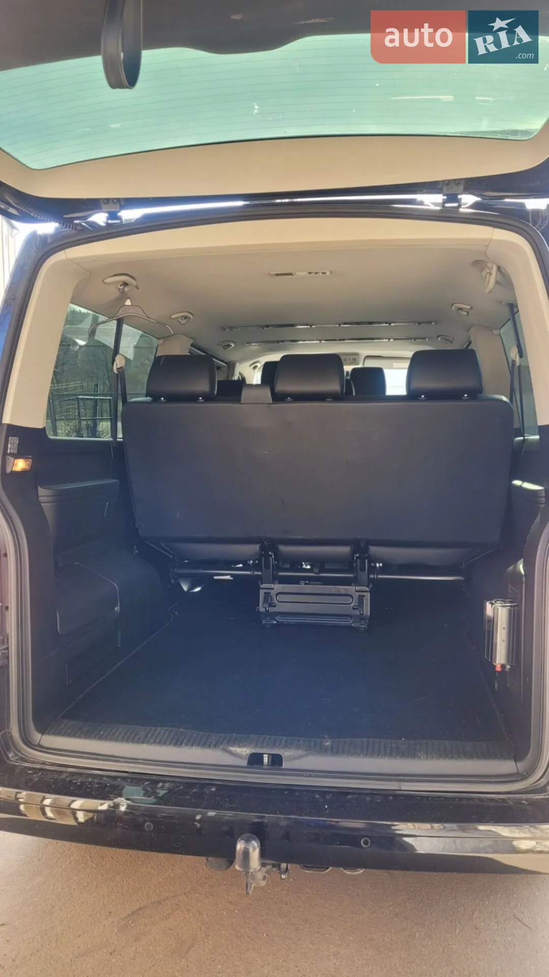 Volkswagen Caravelle 2017 VIN WV2ZZZ7HZJH018691 фото оголошення 18 з 37