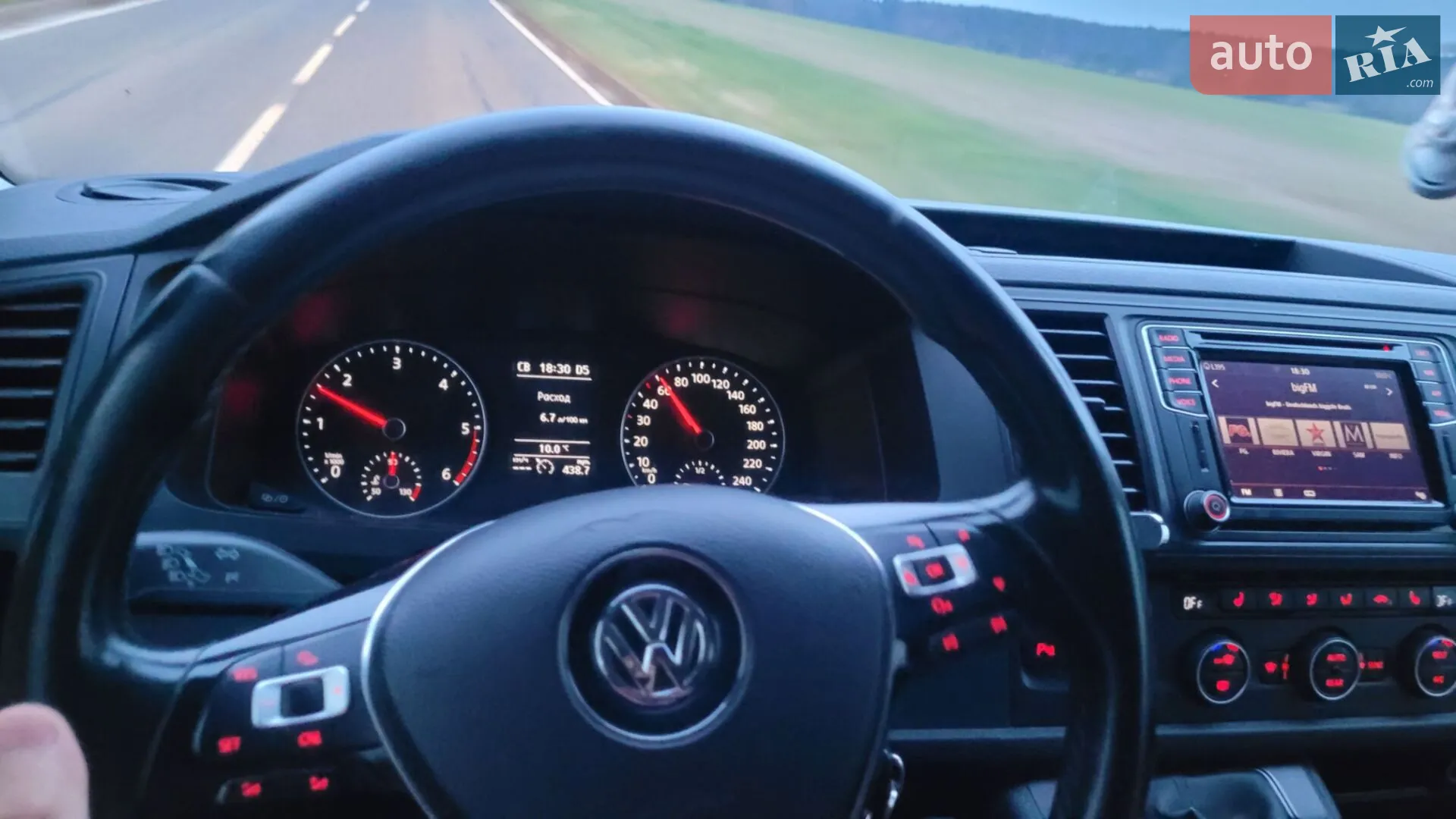 Volkswagen Caravelle 2017 VIN WV2ZZZ7HZJH018691 фото оголошення 17 з 37