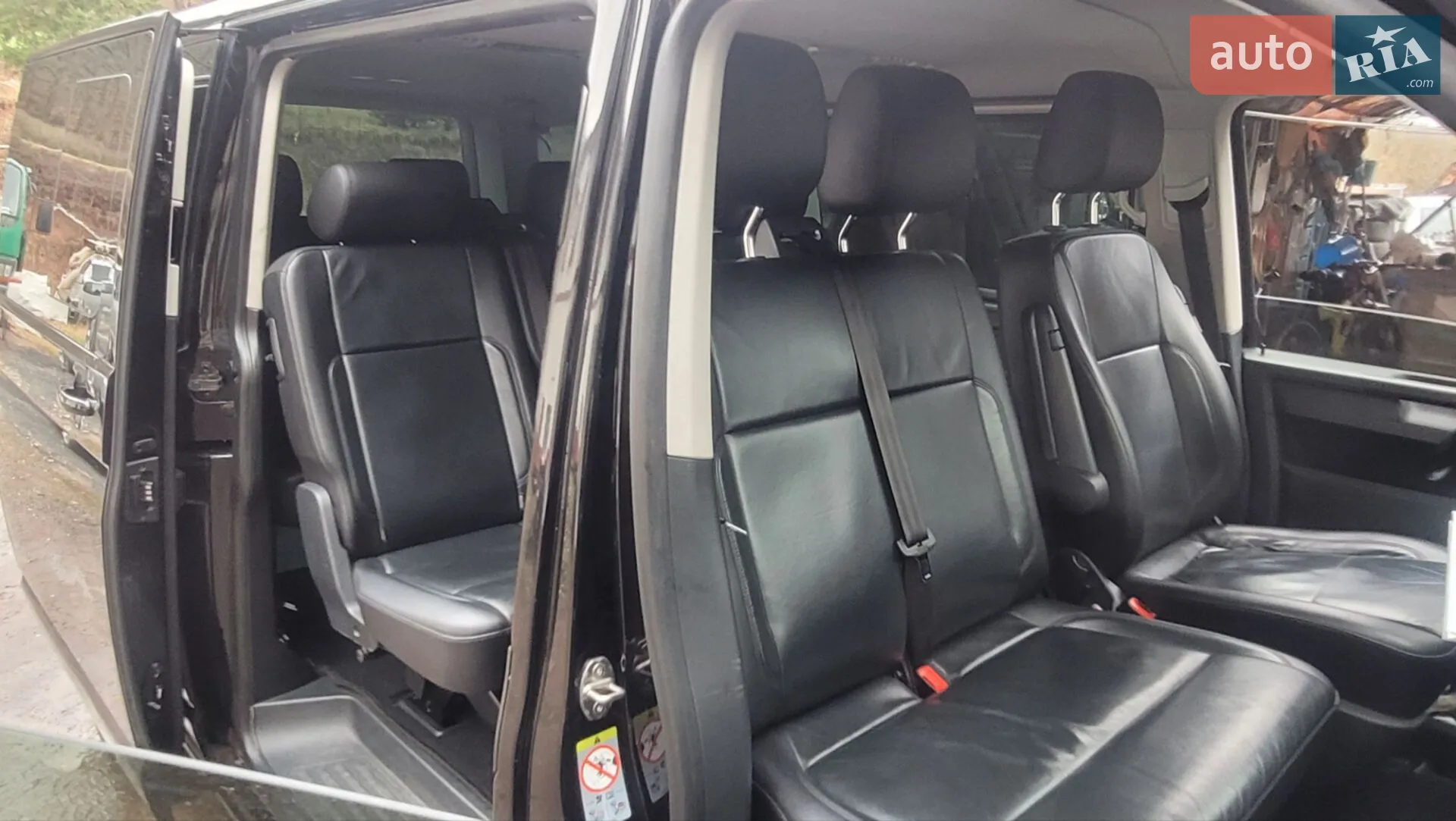 Volkswagen Caravelle 2017 VIN WV2ZZZ7HZJH018691 фото оголошення 28 з 37