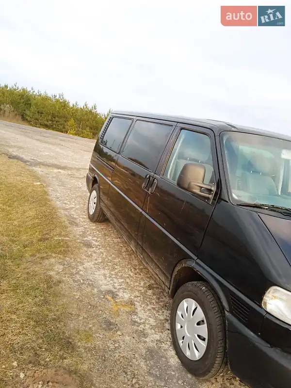 Volkswagen Caravelle