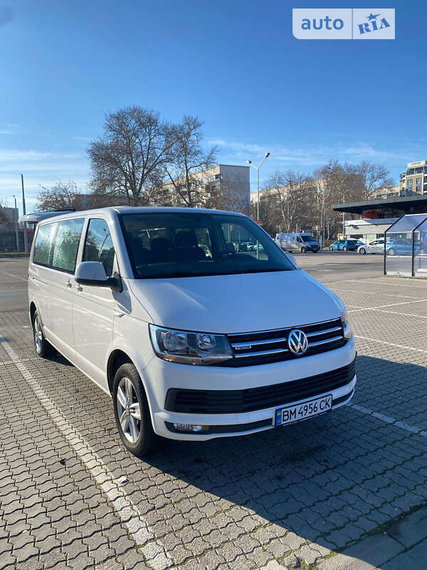 Минивэн Volkswagen Caravelle 2018 в Киеве