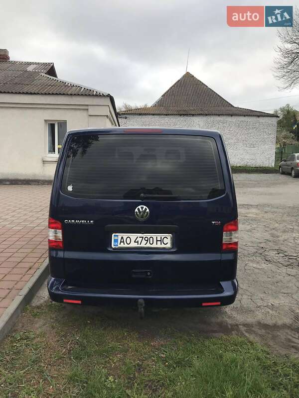 Мінівен Volkswagen Caravelle 2006 в Хмельницькому