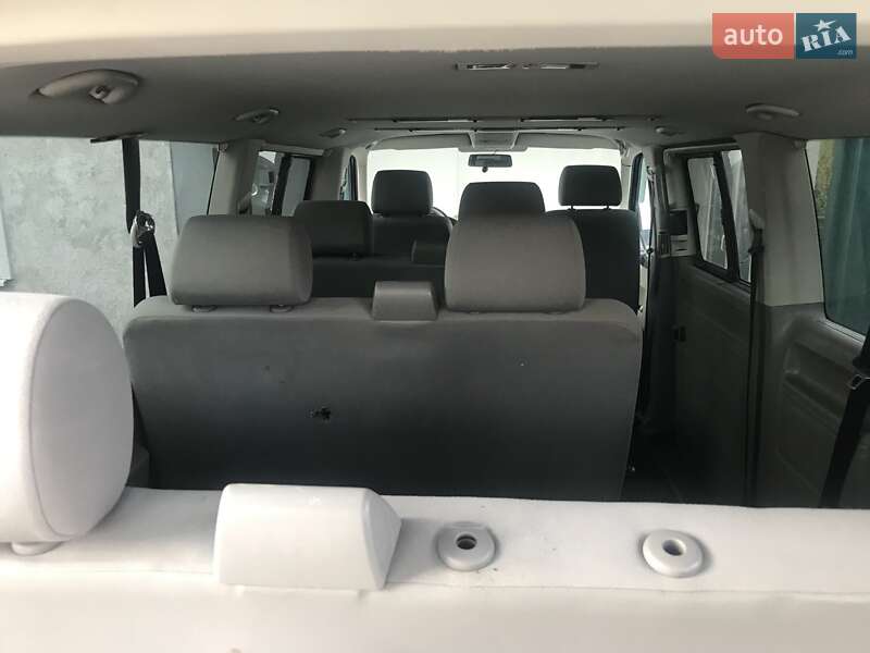 Мінівен Volkswagen Caravelle 2006 в Хмельницькому