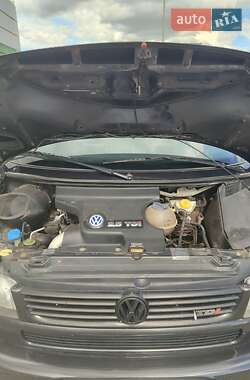 Минивэн Volkswagen Caravelle 2002 в Сумах