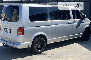 Мінівен Volkswagen Caravelle 2011 в Києві