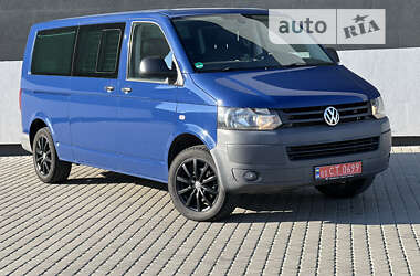 Минивэн Volkswagen Caravelle 2011 в Тернополе