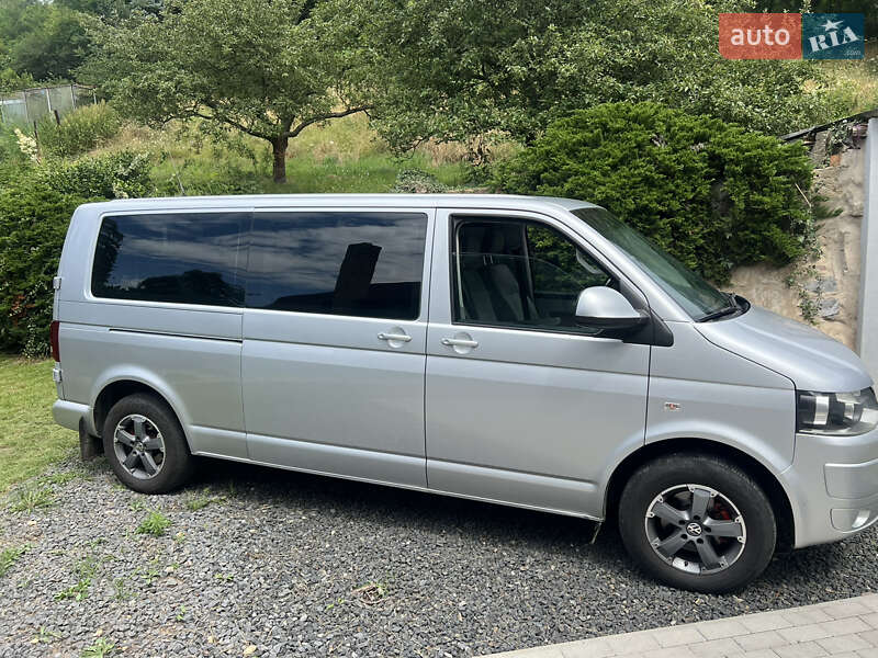 Мінівен Volkswagen Caravelle 2012 в Тячеві фото 4 Мінівен Volkswagen Caravelle 2012 в Тячеві