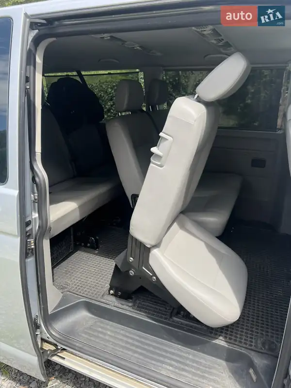 Volkswagen Caravelle 2012 VIN WV2ZZZ7HZCH127795 фото оголошення 11 з 50