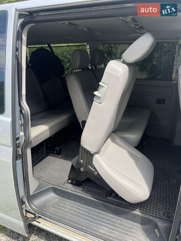 Мінівен Volkswagen Caravelle 2012 в Тячеві фото 11 Мінівен Volkswagen Caravelle 2012 в Тячеві