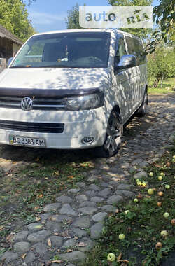 Минивэн Volkswagen Caravelle 2012 в Львове