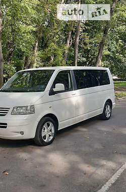 Мінівен Volkswagen Caravelle 2005 в Чернівцях