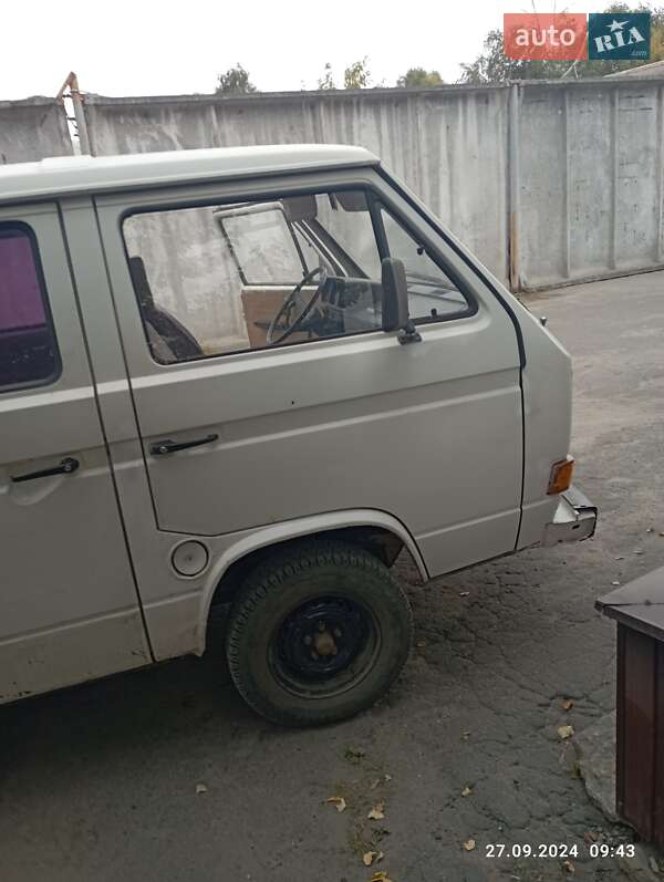 Минивэн Volkswagen Caravelle 1987 в Сумах