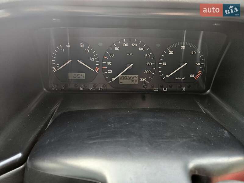 Мінівен Volkswagen Caravelle 1998 в Львові