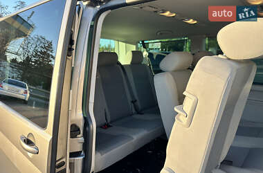 Минивэн Volkswagen Caravelle 2015 в 