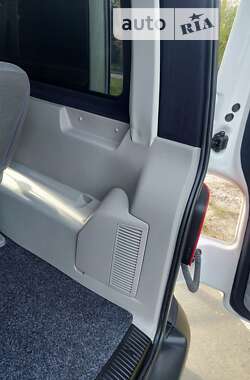 Минивэн Volkswagen Caravelle 2018 в 