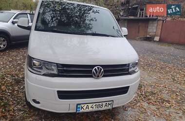 Минивэн Volkswagen Caravelle 2014 в Киеве