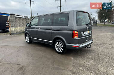 Минивэн Volkswagen Caravelle 2019 в 