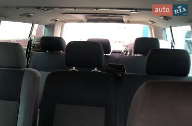 Минивэн Volkswagen Caravelle 2010 в 