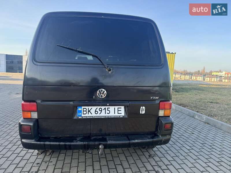 Минивэн Volkswagen Caravelle 1998 в Ровно