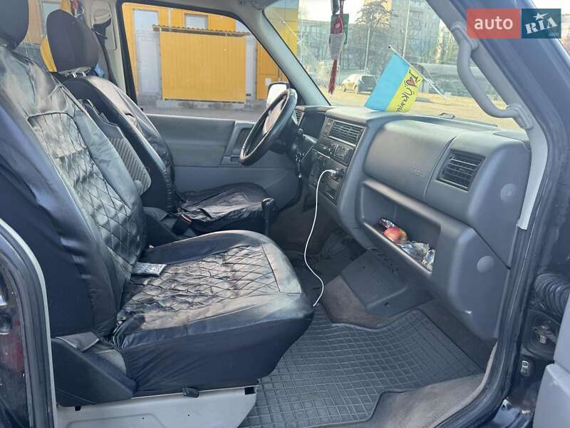 Минивэн Volkswagen Caravelle 1998 в Ровно