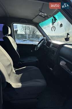 Минивэн Volkswagen Caravelle 2000 в 