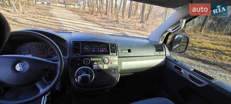 Мінівен Volkswagen Caravelle 2008 в Чернівцях