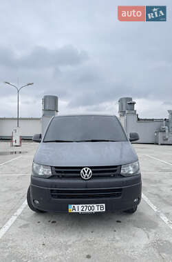 Минивэн Volkswagen Caravelle 2015 в 