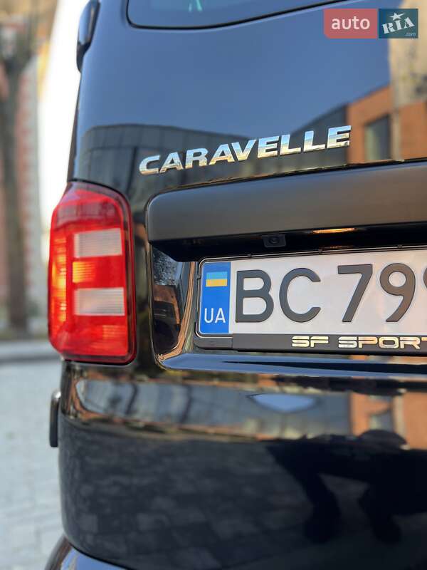 Мінівен Volkswagen Caravelle 2015 в Львові
