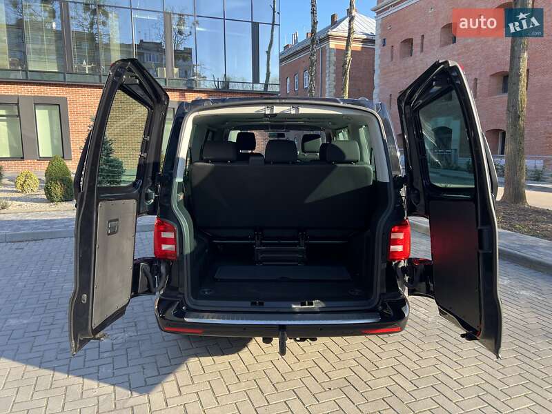 Мінівен Volkswagen Caravelle 2015 в Львові