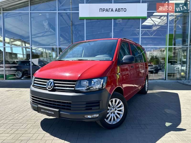 Минивэн Volkswagen Caravelle 2018 в 