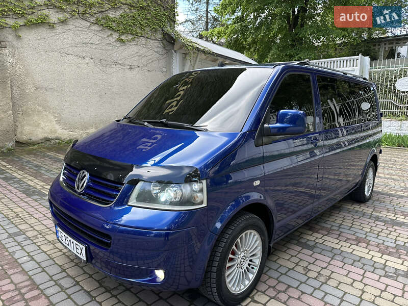 Минивэн Volkswagen Caravelle 2006 в Черновцах