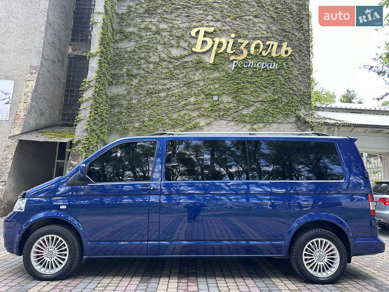Минивэн Volkswagen Caravelle 2006 в Черновцах