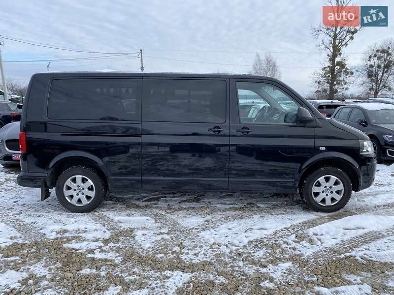 Мінівен Volkswagen Caravelle 2013 в Львові