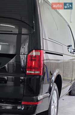 Мінівен Volkswagen Caravelle 2018 в 
