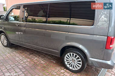 Минивэн Volkswagen Caravelle 2013 в 