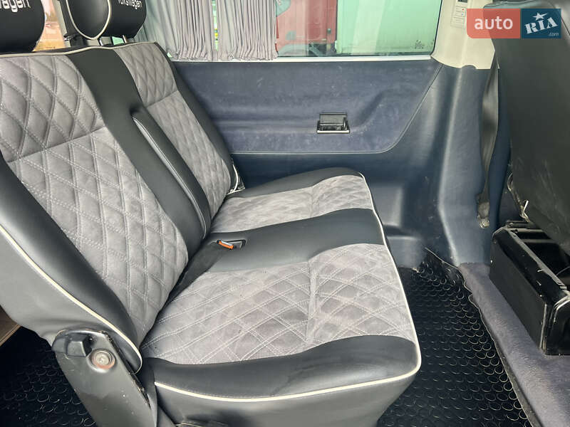 Минивэн Volkswagen Caravelle 2000 в Тернополе