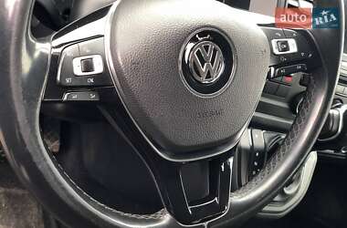 Мінівен Volkswagen Caravelle 2016 в 