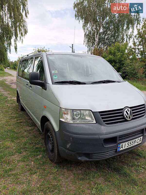 Минивэн Volkswagen Caravelle 2008 в 