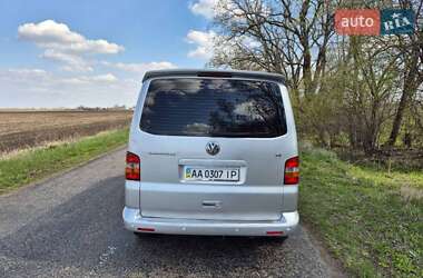 Минивэн Volkswagen Caravelle 2008 в 