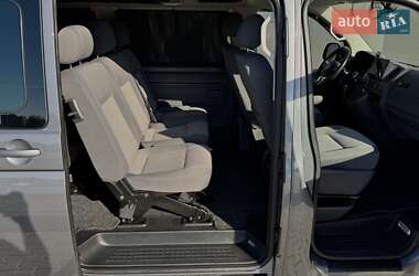 Минивэн Volkswagen Caravelle 2013 в 