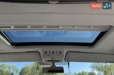 Минивэн Volkswagen Caravelle 2013 в 