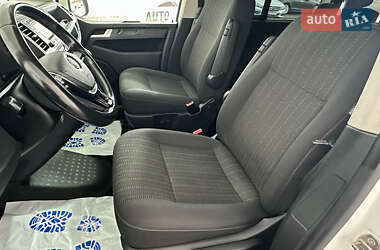 Минивэн Volkswagen Caravelle 2019 в 