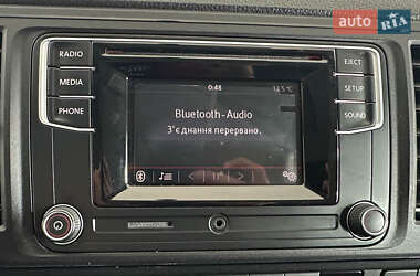 Минивэн Volkswagen Caravelle 2019 в 